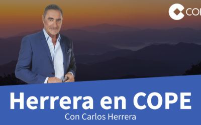 Carlos Herrera rememora la entrada de la Esperanza de Triana bajo sones de «Siempre la Esperanza»